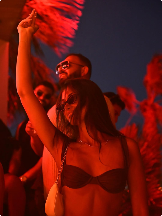 The Place Where The Music Takes Control And The Crowd Comes Alive. ⚡🌴#mykonosparty#mykonosclubb 1